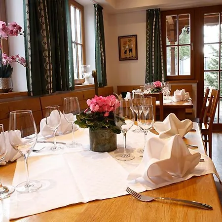 Hotel Neuwirt Holzkirchen (Miesbach)