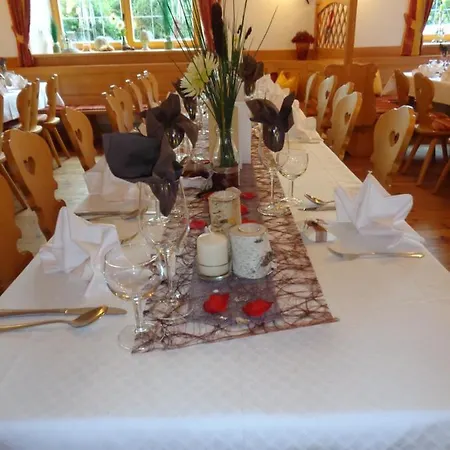 Neuwirt Hotell Holzkirchen (Miesbach)